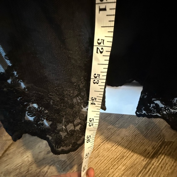 Beautiful Boho Chic Black Lace Maxi Dress - Picture 6 of 9